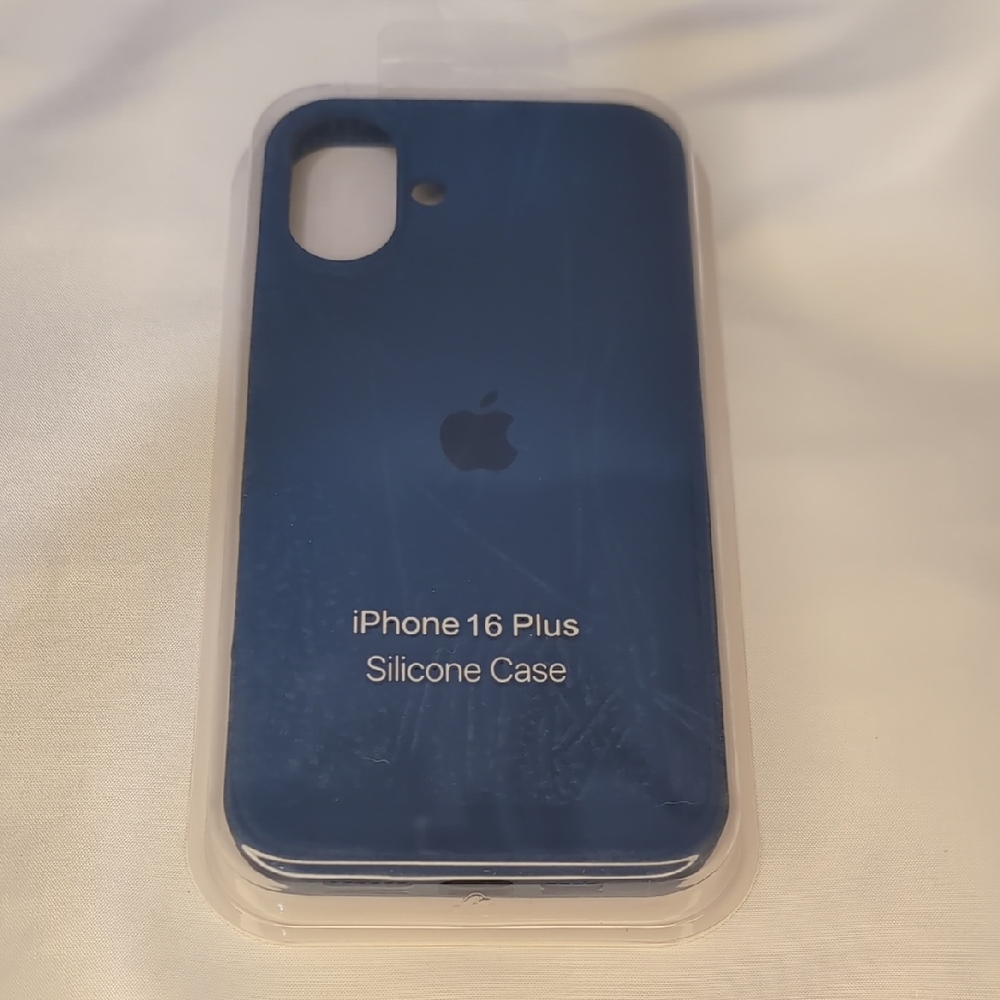 Apple iPhone 16 Plus Case - Deep Blue